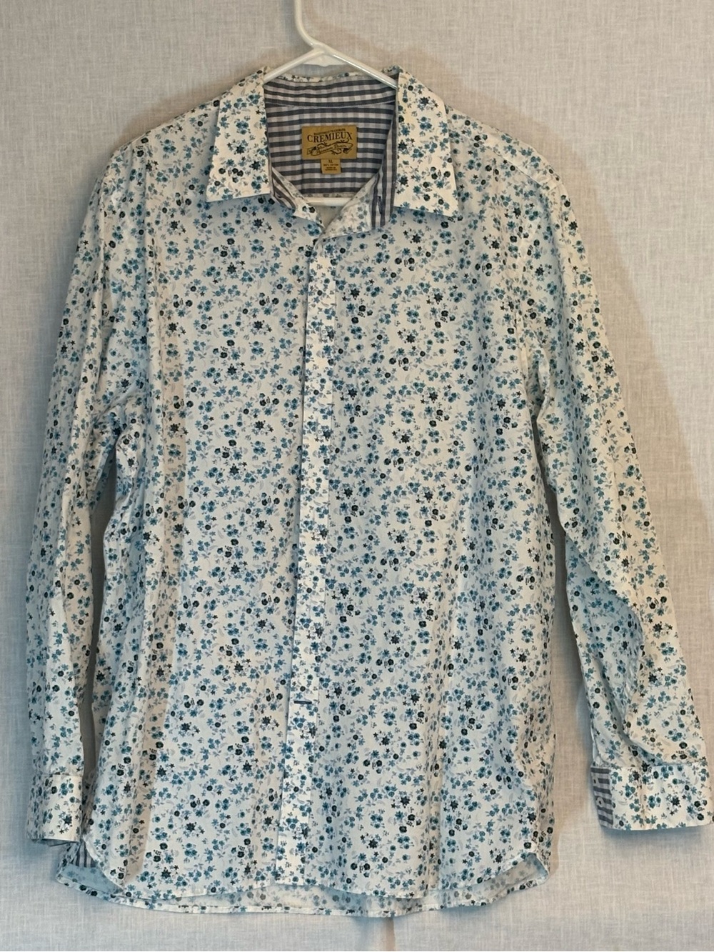Daniel Cremieux White with Blue Floral Pattern NWOT - Premium Denim Line